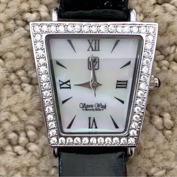 Victoria Wieck | Accessories | Victoria Wieck Leather  display picture 1